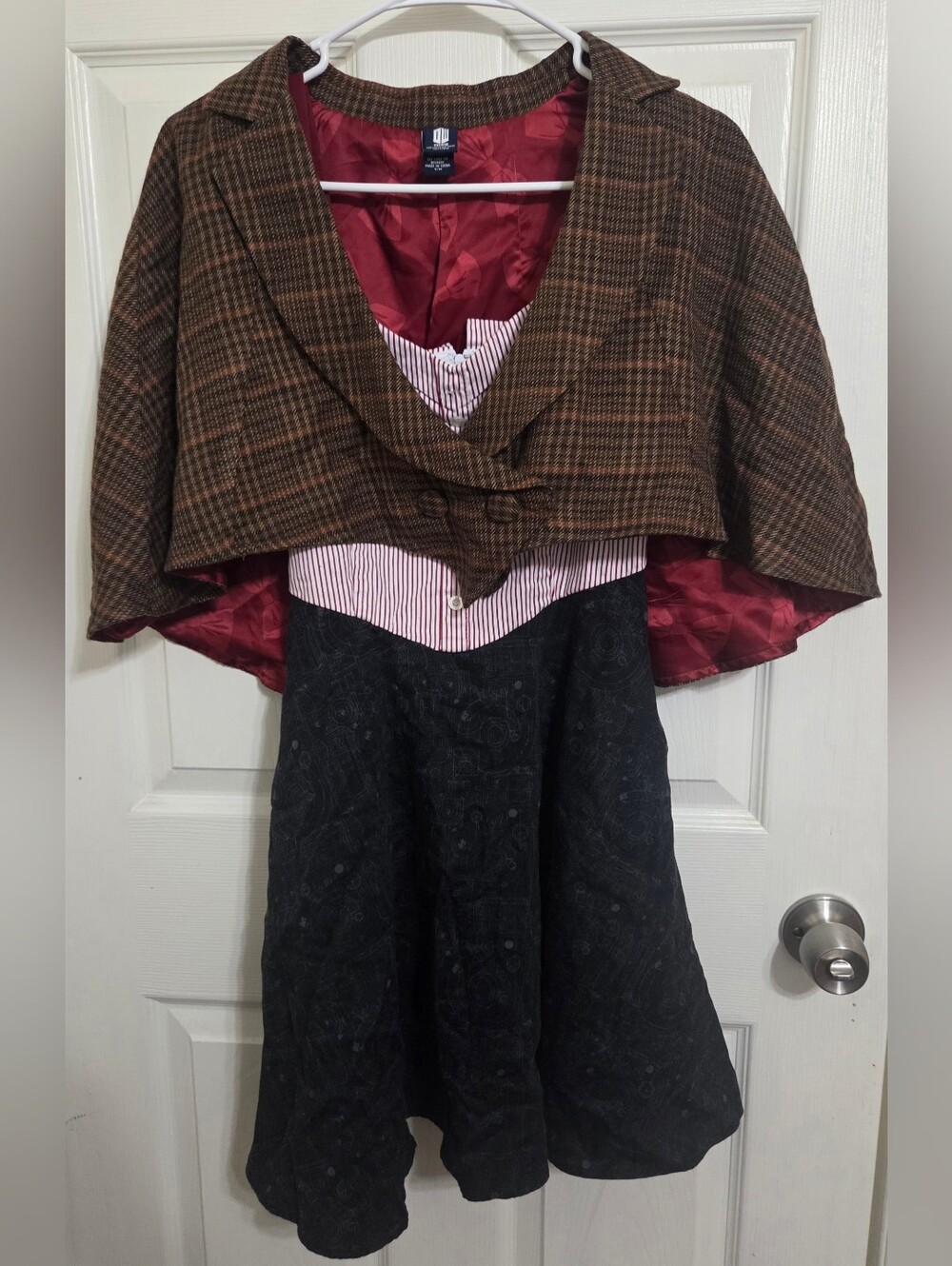 Doctor Who Eleventh Doctor Capelet & Dress